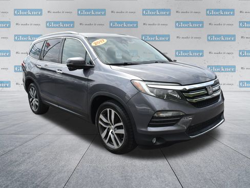Used 2017 Honda Pilot Touring image 3