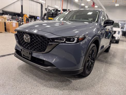 Used 2024 MAZDA CX-5 Carbon Edition image 32