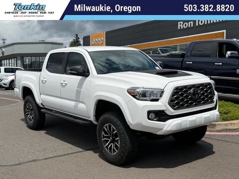 Used 2023 Toyota Tacoma TRD Sport w/ Advanced Technology Package AWD/4WD image 1