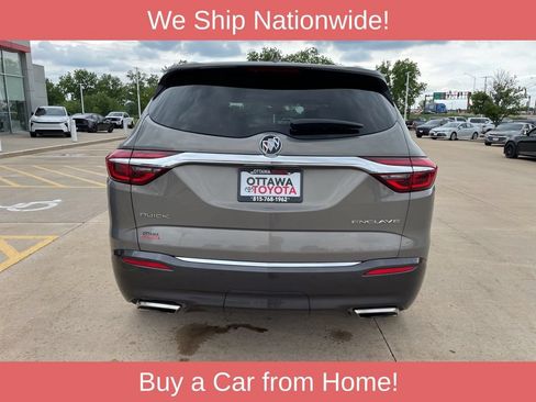 Used 2018 Buick Enclave Premium w/ Experience Buick Package FWD image 6