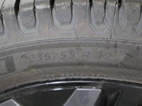 Used 2023 Nissan Ariya FWD image 37