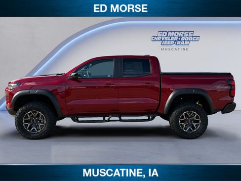 Used 2026 Chevrolet Colorado ZR2 w/ Technology Package AWD/4WD image 2