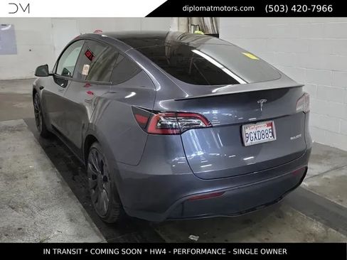 Used 2023 Tesla Model Y Performance AWD/4WD image 6