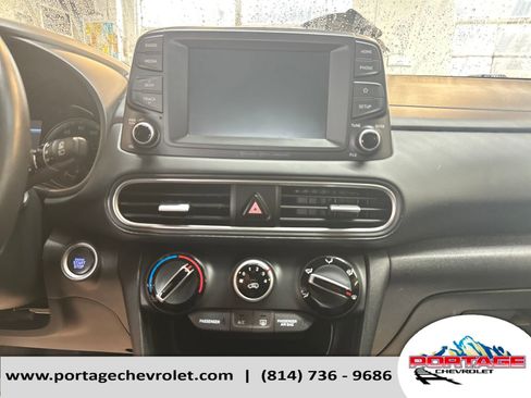 Used 2021 Hyundai Kona SEL Plus w/ Cargo Package FWD image 21