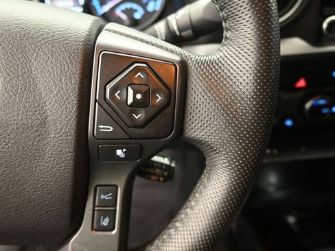 Used 2021 Toyota Tacoma TRD Pro AWD/4WD image 20