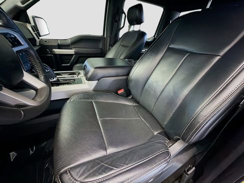 Used 2018 Ford F150 Lariat image 11