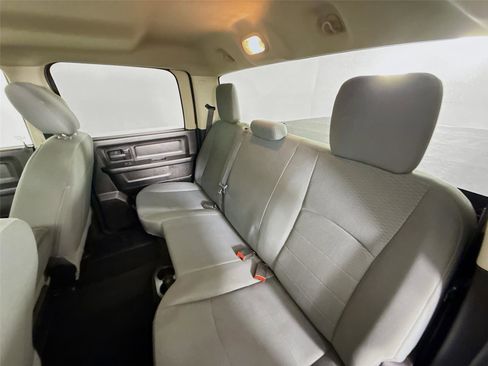 Used 2016 RAM 1500 Express image 20