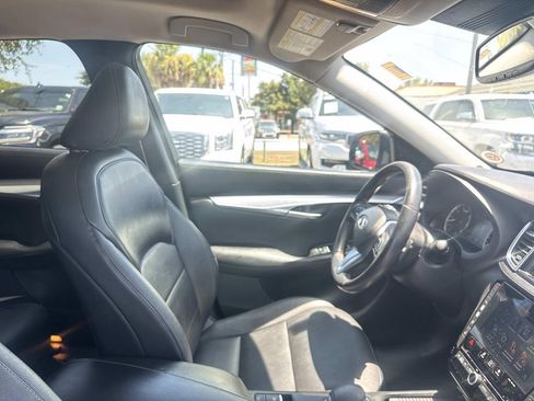 Used 2021 INFINITI QX50 Luxe FWD image 13