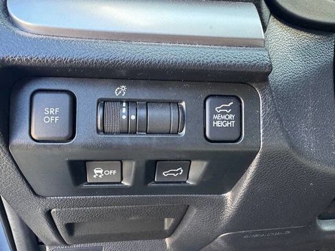 Used 2016 Subaru Forester 2.0XT Touring w/ Eyesight & Navigation System image 43