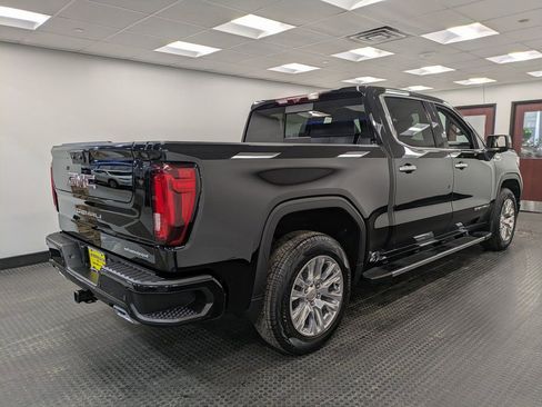 Used 2023 GMC Sierra 1500 Denali w/ Technology Package image 4
