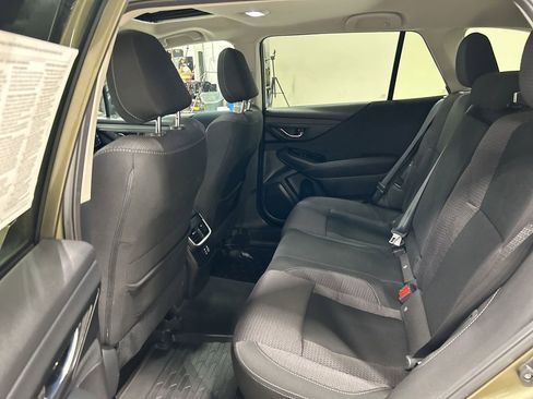 Used 2023 Subaru Outback Premium image 25