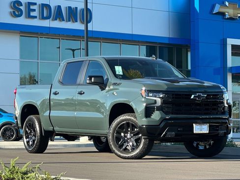 New 2026 Chevrolet Silverado 1500 LT Trail Boss w/ Convenience Package II image 2