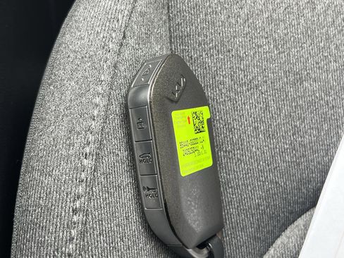 Used 2025 Kia K4 EX image 31