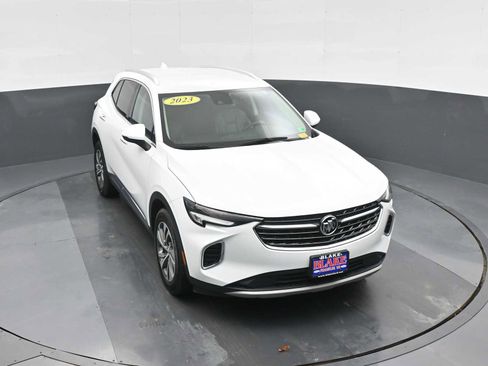 Used 2023 Buick Envision Essence image 25