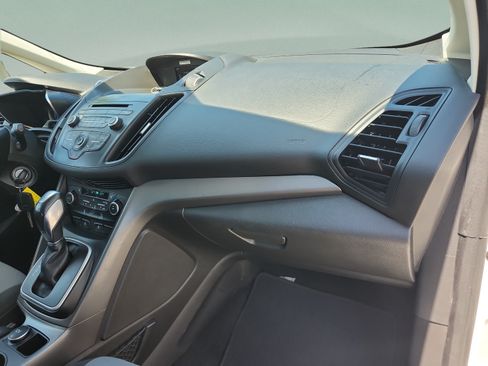 Used 2018 Ford C-MAX SE FWD image 21