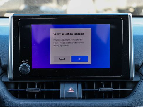 Certified 2023 Toyota RAV4 XLE w/ Convenience Package FWD image 15