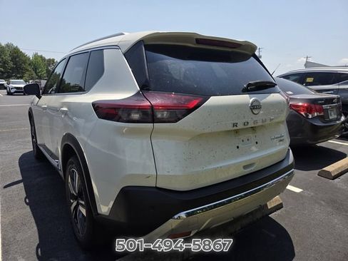 Used 2023 Nissan Rogue Platinum w/ Platinum Premium Package AWD/4WD image 2