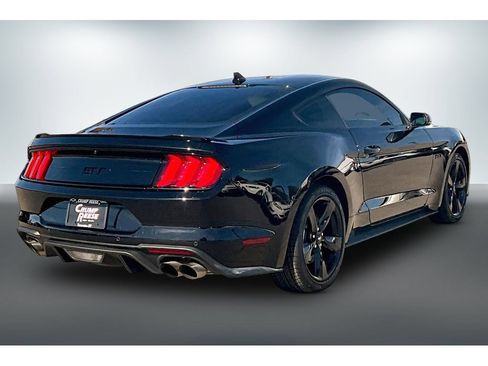 Used 2022 Ford Mustang GT Premium w/ Equipment Group 401A RWD image 6