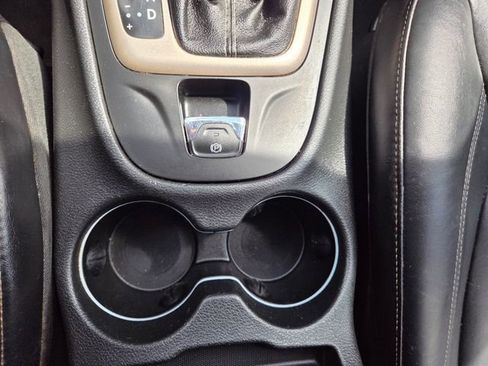 Used 2014 Jeep Cherokee Limited FWD image 28