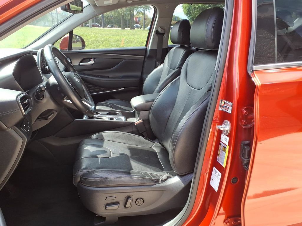 Used 2020 Hyundai Santa Fe Limited FWD image 12
