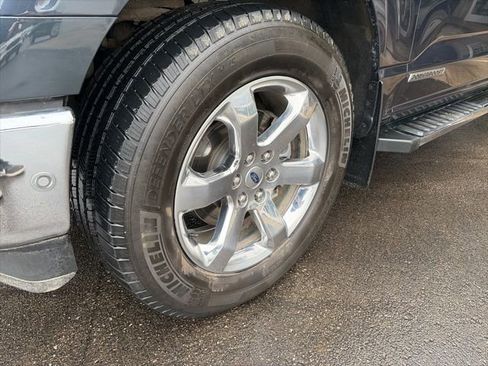 Used 2021 Ford F150 Lariat w/ Equipment Group 502A High AWD/4WD image 6