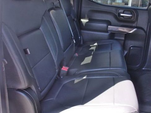 Used 2022 Chevrolet Silverado 1500 LTZ w/ LTZ Premium Package image 36