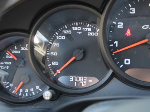 Used 2019 Porsche 911 Targa 4 GTS image 24