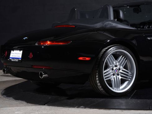 Used 2002 BMW Z8 image 35