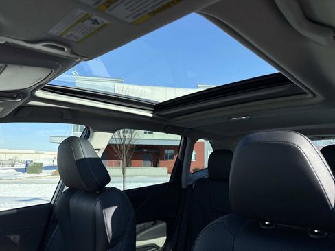 Used 2023 Subaru Forester Limited image 3