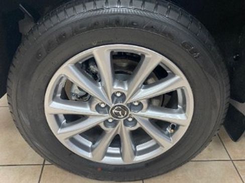 Used 2025 MAZDA CX-5 AWD 2.5 S w/ Preferred Package image 33