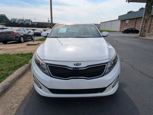 Used 2015 Kia Optima LX w/ Paint Protection Film Package FWD image 2