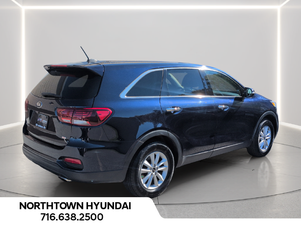 Used 2020 Kia Sorento LX FWD image 6