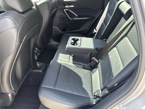 Used 2025 BMW X1 xDrive28i AWD/4WD image 18