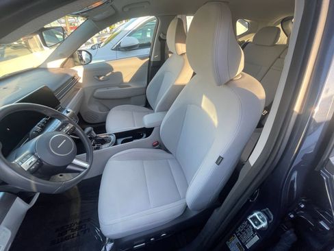 Used 2025 Hyundai Kona SEL image 38