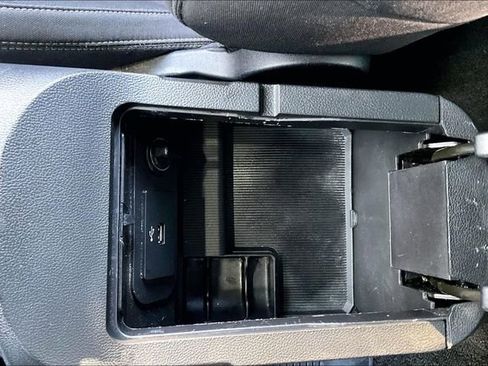 Used 2017 Ford Mustang GT image 15