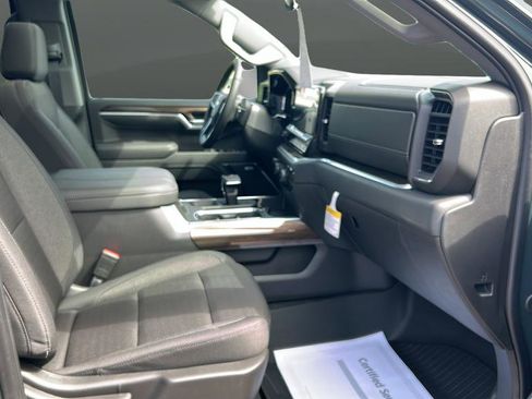 Used 2026 Chevrolet Silverado 1500 LT Trail Boss w/ Convenience Package II AWD/4WD image 21