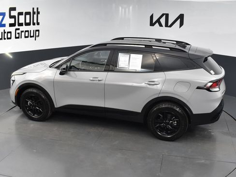 Certified 2025 Kia Sportage X-Pro AWD/4WD image 11