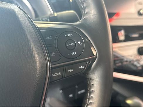 Used 2024 Toyota Camry SE FWD image 20