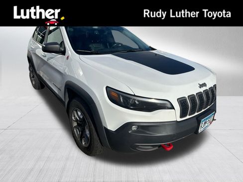 Used 2019 Jeep Cherokee Trailhawk w/ Comfort/Convenience Group image 1