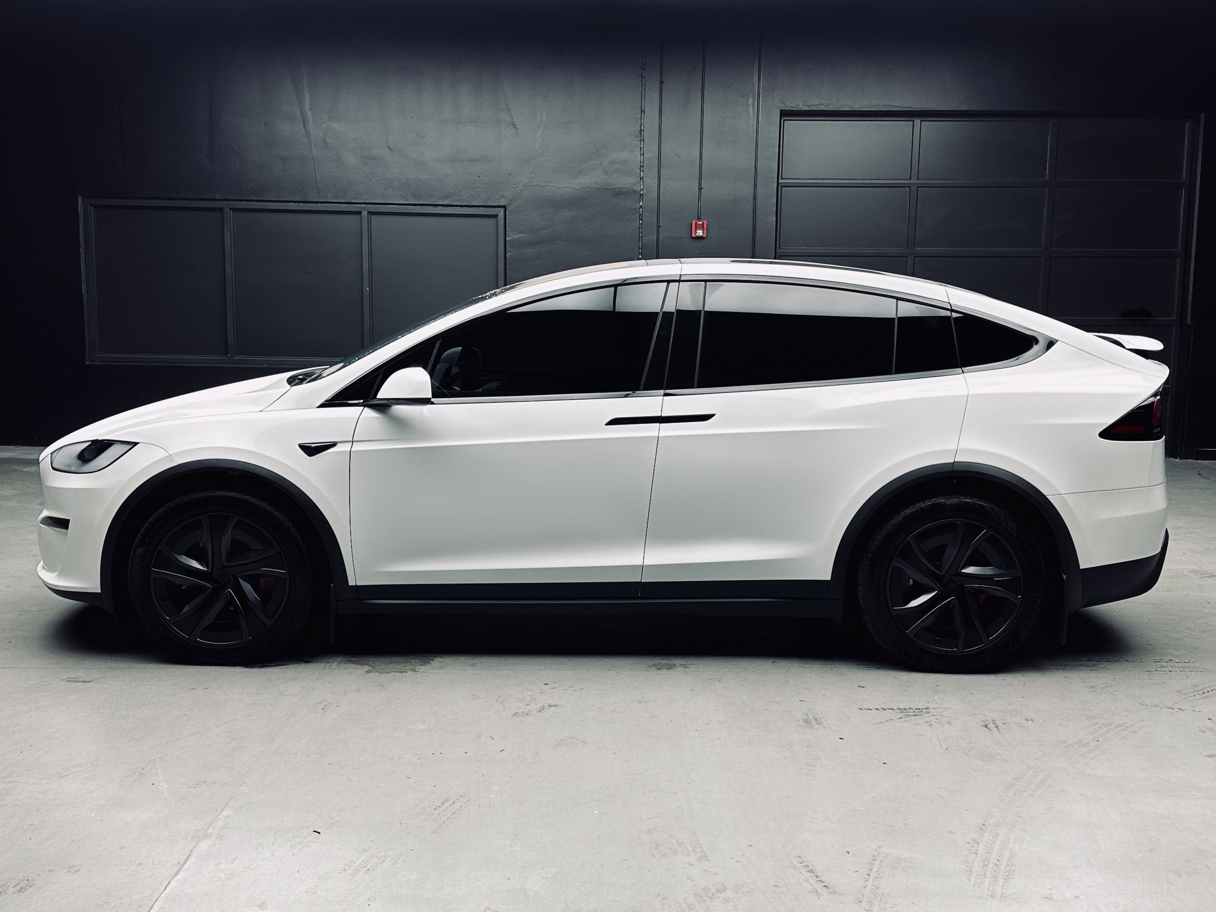 Used 2026 Tesla Model X Plaid AWD/4WD image 3