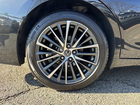 Used 2023 Lexus ES 350 w/ Premium Package image 22