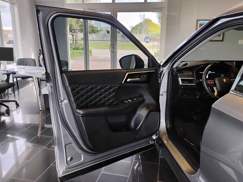 Used 2023 Mitsubishi Outlander SEL image 62