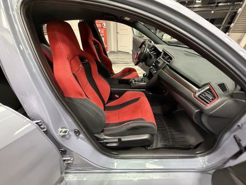 Used 2019 Honda Civic Type R image 38