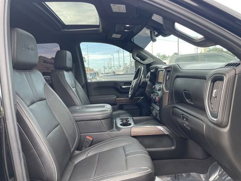 Used 2022 Chevrolet Silverado 3500 High Country w/ Safety Package II image 21