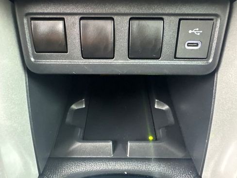 Certified 2024 Toyota Corolla Cross SE image 39