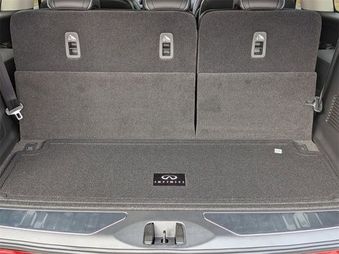 New 2026 INFINITI QX80 Luxe w/ Cargo Package image 30