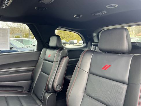 Used 2023 Dodge Durango GT image 30