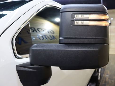 Used 2024 GMC Sierra 2500 SLE image 18