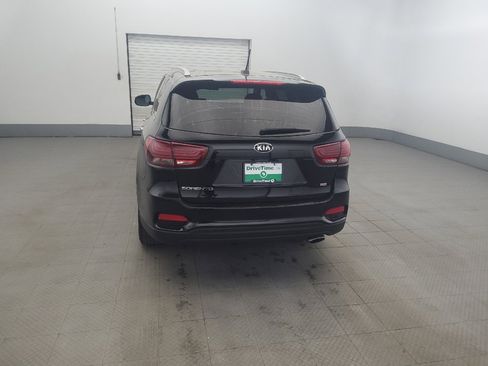 Used 2020 Kia Sorento LX w/ LX I4 Convenience Package AWD/4WD image 6