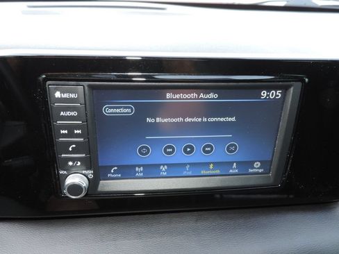 Used 2025 Nissan Kicks S AWD/4WD image 20